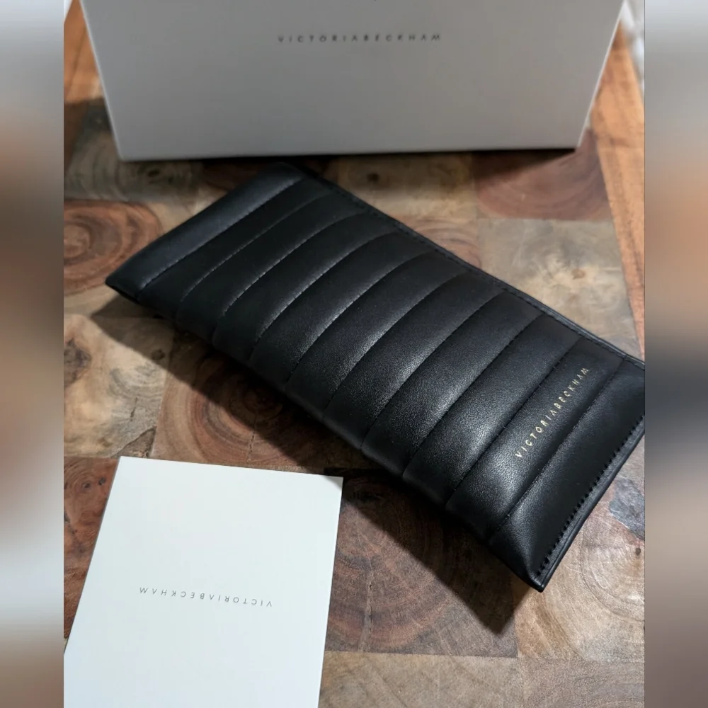 Victoria Beckham Glass Case  + Box - No Glasses Included - Nwt ❤️
